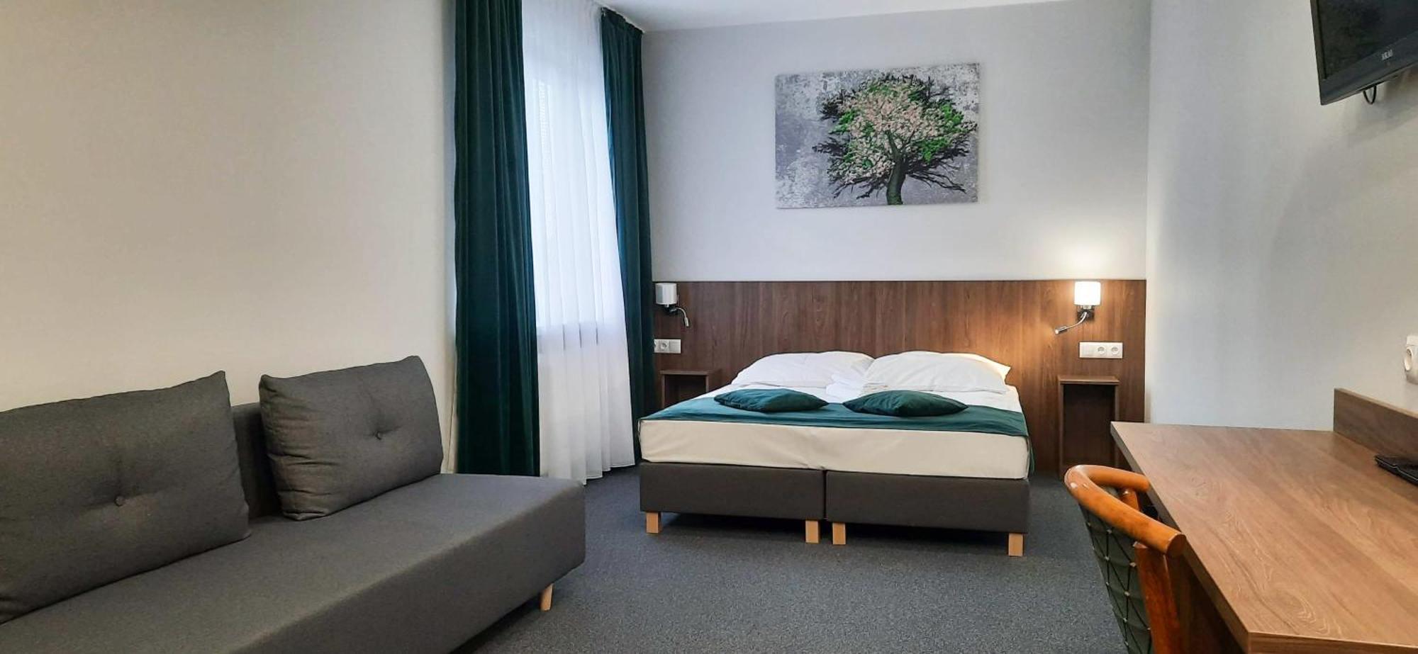 Eurohotel Baniocha Ngoại thất bức ảnh
