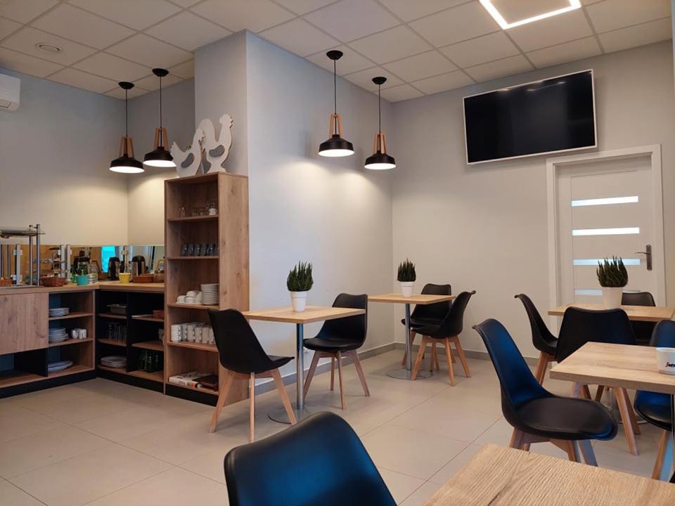 Eurohotel Baniocha Ngoại thất bức ảnh