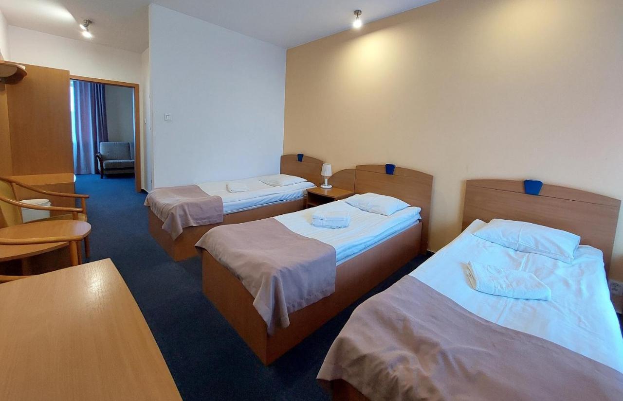 Eurohotel Baniocha Ngoại thất bức ảnh